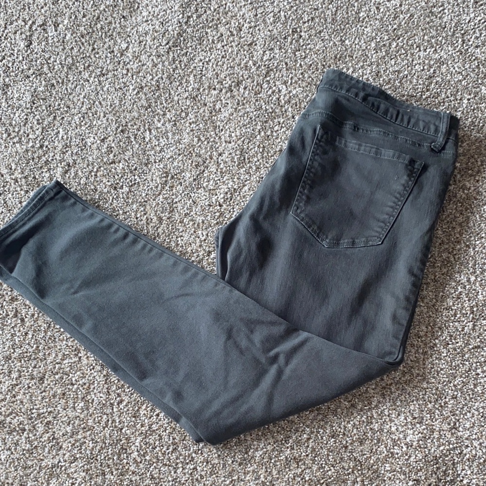 Empyre Women's Olive Skinny Jeans F - Picture 2 of 2